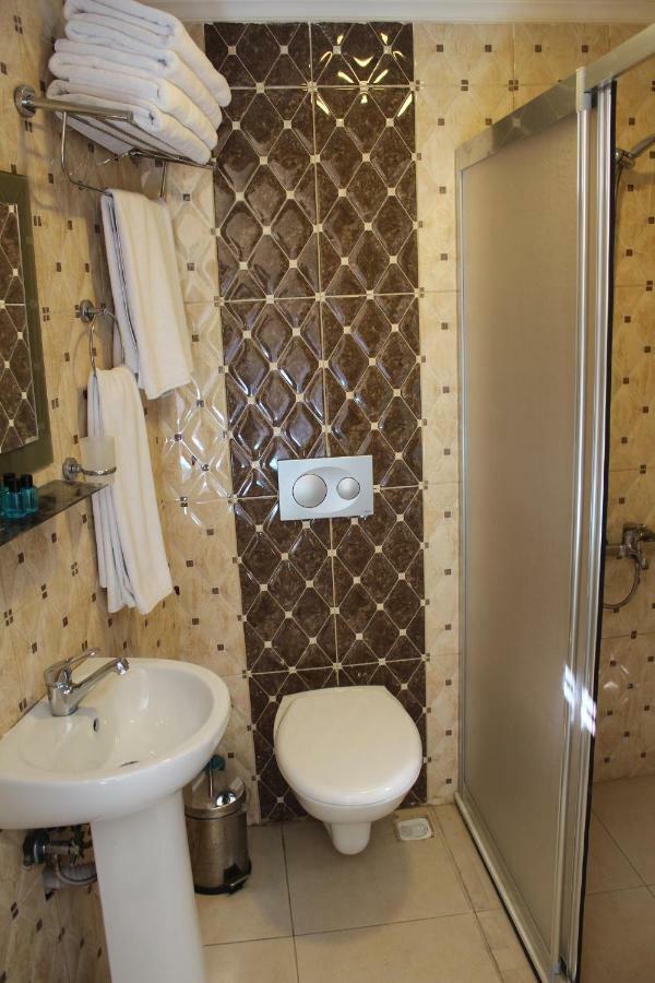 Omega Inn Istanbul Bagian luar foto